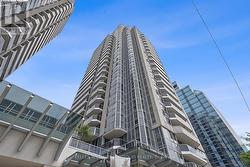 1005 - 5791 YONGE STREET Toronto, ON M2M 0A8
