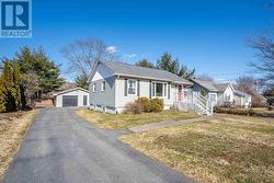 21 Walker Street  Dartmouth, NS B2X 1B2