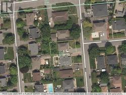 944 EVE STREET Ottawa, ON K1K 3R4