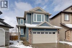 27 Everoak Bay SW  Calgary, AB T2Y 0A2