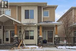 86 Cougar Ridge Landing SW  Calgary, AB T3H 0X8