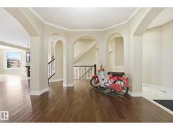 549 HUDSON RD NW  Edmonton, AB T6V 1W7