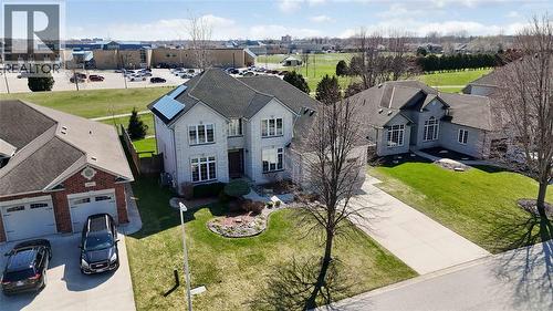 111 Bridlepath Trail, Sarnia, ON - Outdoor