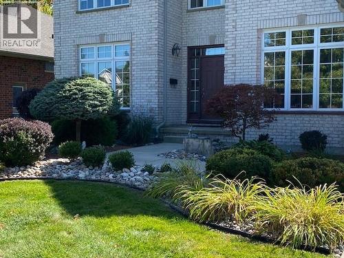 111 Bridlepath Trail, Sarnia, ON - Outdoor