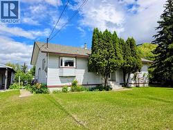 4771 Burns Avenue Canal Flats, BC V0B 1B0