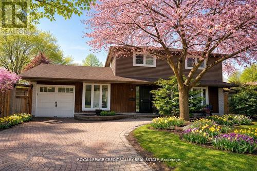 36 LOCKTON CRESCENT  Brampton, ON L6W 1C3