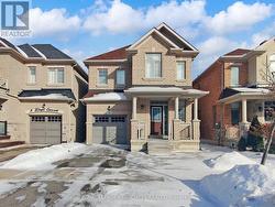 10 LLOYD CRESCENT Brampton, ON L7A 4J5