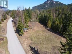 362 MEADOW CREEK Road  Meadow Creek, BC V0G 1N0