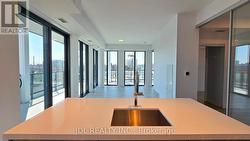 301 - 29 GREEN TRAIL COURT Toronto, ON M2K 0J9