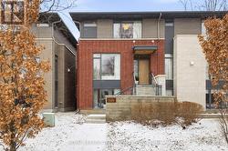 526 EDISON AVENUE  Ottawa, ON K2A 3Y5