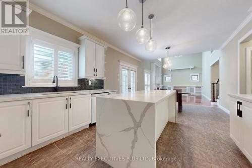 Island w/ Waterfall Edge - 46 Williamson Drive W, Ajax, ON - Indoor Photo Showing Kitchen