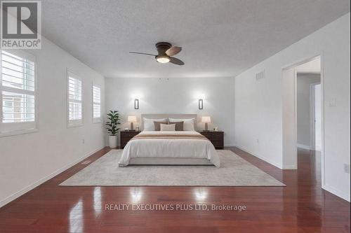 Sconce Lighting - 46 Williamson Drive W, Ajax, ON - Indoor Photo Showing Bedroom