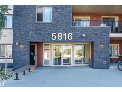 #215 5816 MULLEN PL NW  Edmonton, AB T6R 0W3