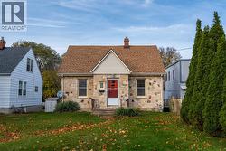 790 LONDON ROAD Sarnia, ON N8T 4H1