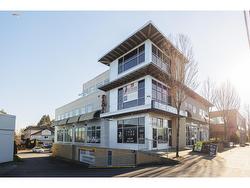 301 8268 120 STREET  Surrey, BC V3W 3N4