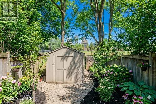 2121 Prospect Street, Burlington, ON - Outdoor