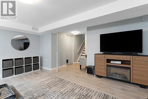 86 Mcgarry Drive, Kitchener, ON - Indoor