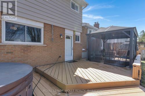 86 Mcgarry Drive, Kitchener, ON - Outdoor With Exterior