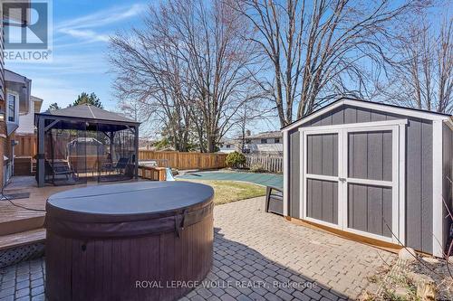 86 Mcgarry Drive, Kitchener, ON - Outdoor