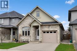 27 BANKS Street Brantford, ON N3T 0H7