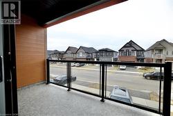Balcony with a residential view - 