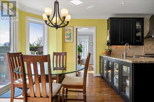 1401 The Links Drive, Oakville, ON - Indoor Photo Showing Dining Room