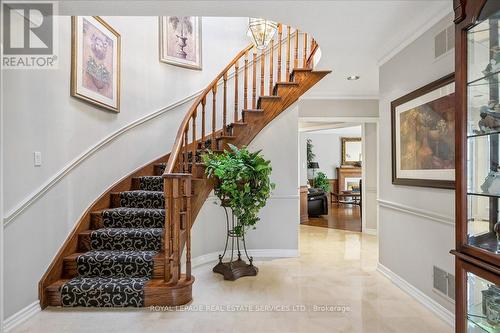 1401 The Links Drive, Oakville, ON - Indoor Photo Showing Other Room