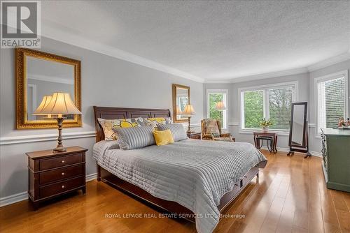 1401 The Links Drive, Oakville, ON - Indoor Photo Showing Bedroom