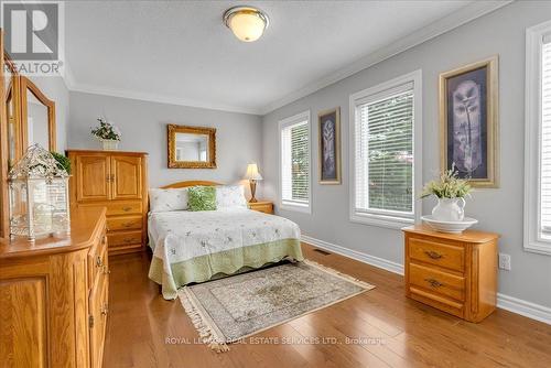 1401 The Links Drive, Oakville, ON - Indoor Photo Showing Bedroom