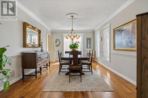 1401 The Links Drive, Oakville, ON - Indoor Photo Showing Dining Room