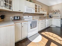 #1 IN-LAW SUITE: Kitchen - 