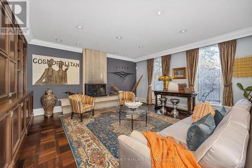1954 Lenester Avenue, Ottawa, ON - Indoor Photo Showing Living Room