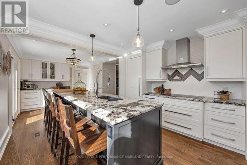 1954 Lenester Avenue, Ottawa, ON - Indoor Photo Showing Kitchen With Double Sink With Upgraded Kitchen