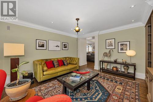 1954 Lenester Avenue, Ottawa, ON - Indoor Photo Showing Living Room