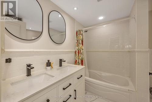 1954 Lenester Avenue, Ottawa, ON - Indoor Photo Showing Bathroom