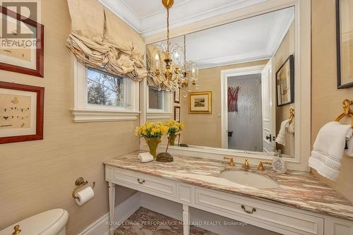 1954 Lenester Avenue, Ottawa, ON - Indoor Photo Showing Bathroom