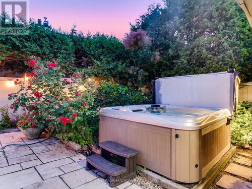 1954 Lenester Avenue, Ottawa, ON - Outdoor