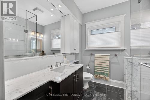 162 Kempenfelt Drive, Barrie, ON - Indoor Photo Showing Bathroom