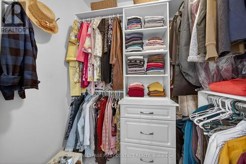 162 Kempenfelt Drive, Barrie, ON - Indoor With Storage