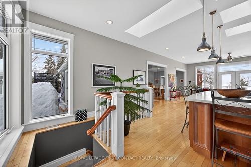 162 Kempenfelt Drive, Barrie, ON - Indoor