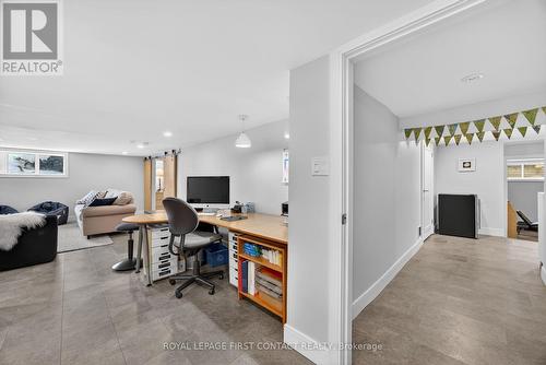 162 Kempenfelt Drive, Barrie, ON - Indoor