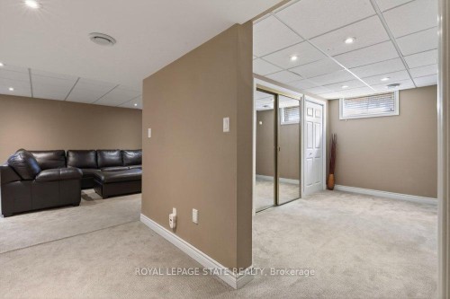 39 Trenholme Crescent, Hamilton, ON - Indoor Photo Showing Basement