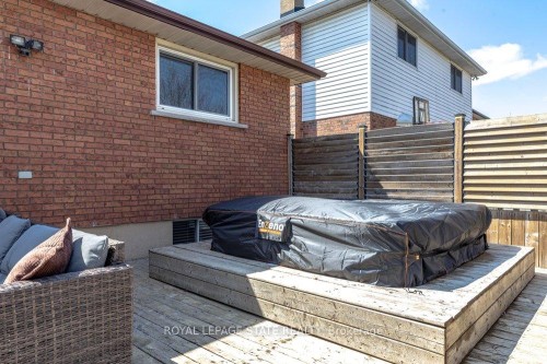 39 Trenholme Crescent, Hamilton, ON - Outdoor With Deck Patio Veranda With Exterior