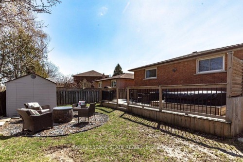 39 Trenholme Crescent, Hamilton, ON - Outdoor