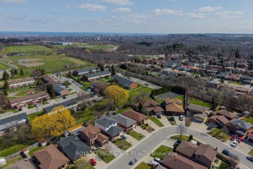 39 Trenholme Crescent, Hamilton, ON - Outdoor With View