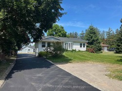 Upper-251 King Street E Hamilton, ON L8G 1L9