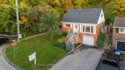 62 Brentwood Drive, Hamilton, ON - Outdoor