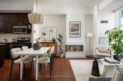 S708-112 George Street Toronto, ON M5A 2M5