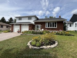 1049 Elgin Street Newmarket, ON L3Y 3C3