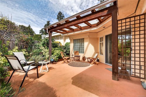 20-258 Lower Ganges Rd, Salt Spring, BC 